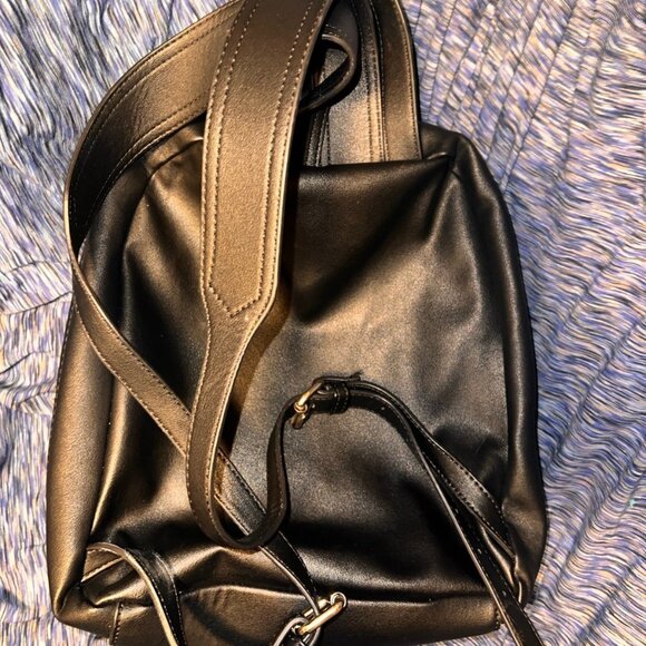 Gap backpack synthetic 100% leather Polyester Linings - Picture 2 of 9